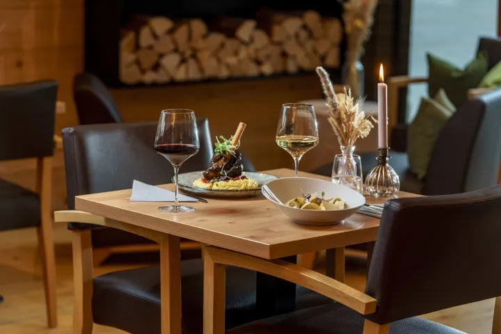 Ristorante o sala colazione dei Rittis Alpin Chalets